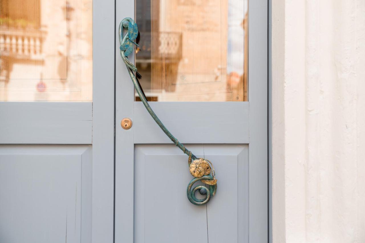 Litium 3 Bed & Breakfast Lecce Exterior photo